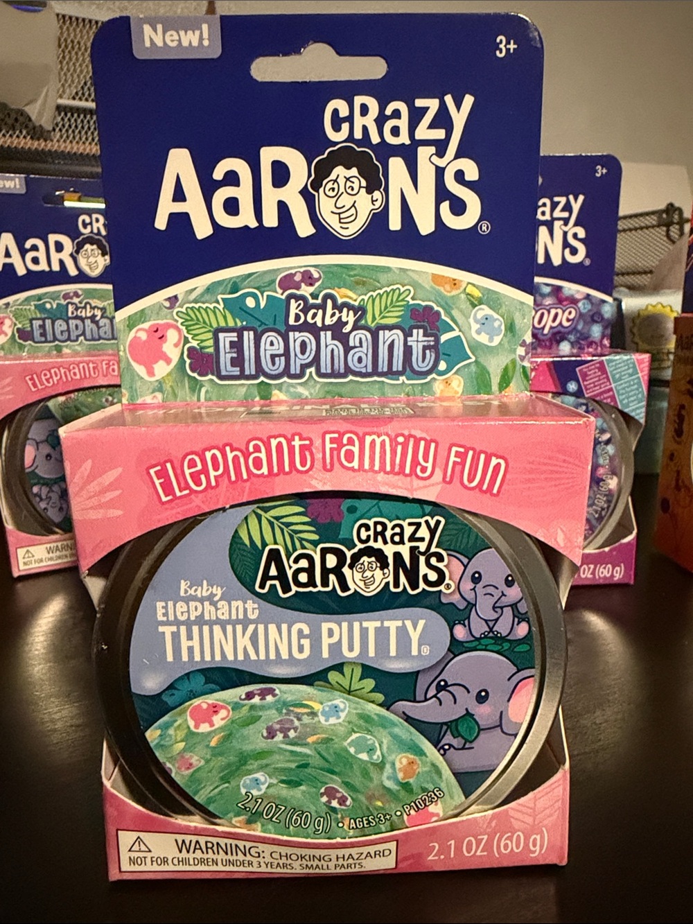Baby Elephant Thinking Putty - Pink & Green